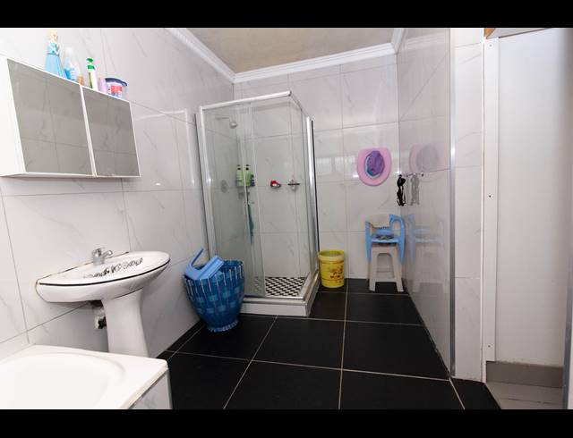 3 BEDROOM HOUSE FOR SALE IN WESTCLIFF
